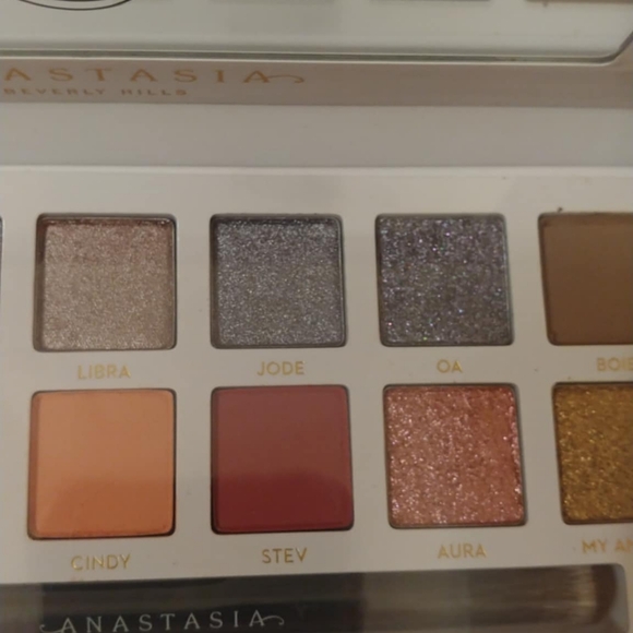 💖FIRM! NWT ANASTASIA BEVERLY HILLS CARLI BYBLE EYESHADOW PALETTE (LIMITED EDITI - Picture 9 of 16